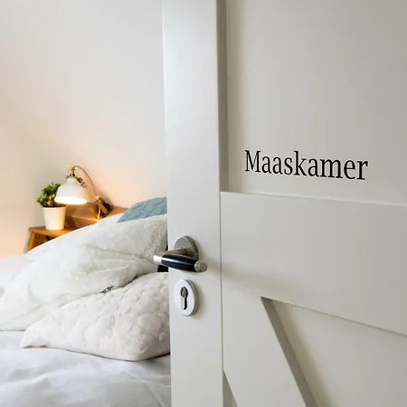 Het Bommels Dijkhuis Bed & Breakfast
